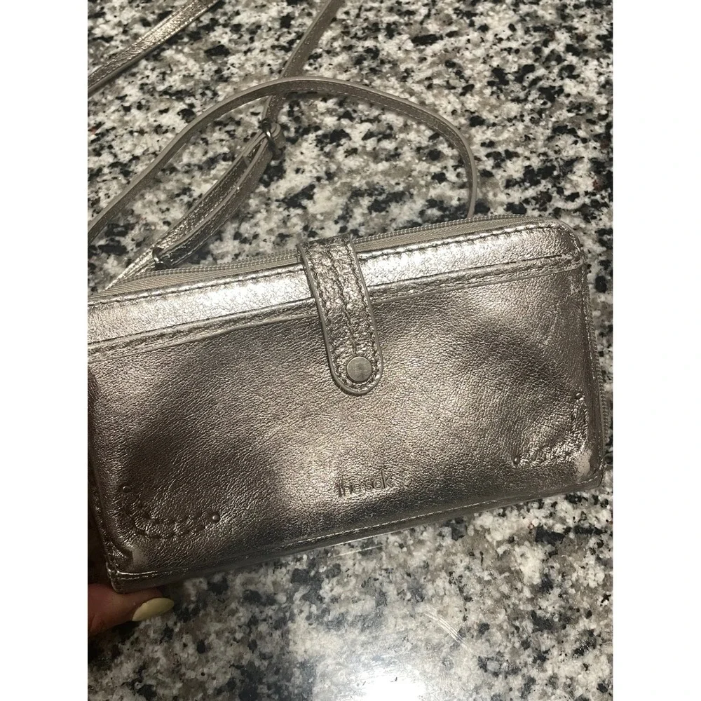 The Sak Metallic Gold Crossbody Wallet‎ Purse Clutch Organizer Small Bag